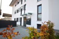 Zwei Mehrfamilienh�user direkt im Ortskern von Rau