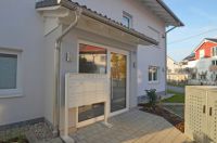 Zwei Mehrfamilienh�user direkt im Ortskern von Rau